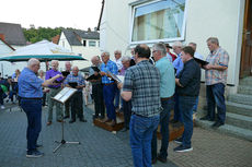 Sommerserenade vor dem "Chorfürst" (Foto: Karl-Franz Thiede)